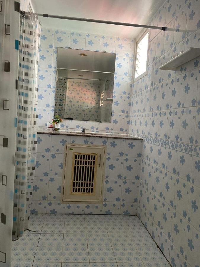 Zappa Guesthouse Паттая Екстер'єр фото
