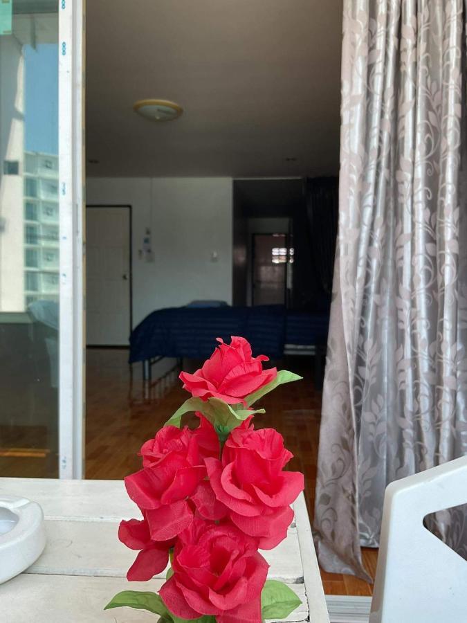 Zappa Guesthouse Паттая Екстер'єр фото